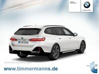 Gebraucht BMW 520 197 PS (144 kW) 2025 Mineralweiß (metallic) Kombi