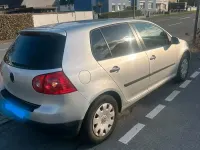 Gebraucht VW Golf V 102 PS (75 kW) 2005 Kleinwagen