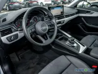 Gebraucht Audi A4 Ambiente 204 PS (150 kW) 2023 Florettsilber metallic Kombi