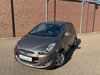 Gebraucht Hyundai ix20 Classic 90 PS (66 kW) 2011 Braun Kleinwagen