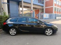 Gebraucht Opel Astra 140 PS (102 kW) 2015 Schwarz Kombi