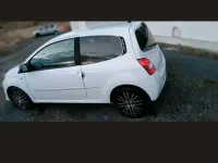 Używany Renault Twingo 75 KM (55 kW) 2011 Biały Hatchback