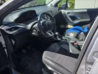 Gebraucht Peugeot 2008 Style 110 PS (80 kW) 2015 Silber SUV