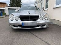 gebraucht Mercedes E220 CDI Classic Preis ist VB