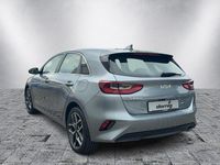 Gebraucht Kia Ceed Spirit 140 PS (102 kW) 2025 Silber Kleinwagen
