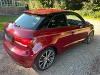 Gebraucht Audi A1 Design 125 PS (91 kW) 2017 Rot Kleinwagen