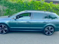 Gebraucht Skoda Superb 140 PS (102 kW) 2014 Grau Kombi