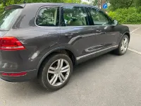 Gebraucht VW Touareg 239 PS (175 kW) 2010 Grau SUV