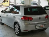 Gebraucht VW Golf VI Team 122 PS (89 kW) 2011 Silber Limousine