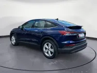 Gebraucht Audi Q4 Sportback e-tron Basis 125 kW (170 PS) 2023 Blau SUV