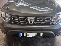 Gebraucht Dacia Duster 109 PS (80 kW) 2019 Grau SUV