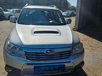 Gebraucht Subaru Forester 147 PS (108 kW) 2011 Grau SUV