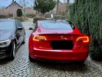 Gebraucht Tesla Model 3 366 kW (498 PS) 2022 Rot Limousine