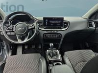 Gebraucht Kia Ceed 120 PS (88 kW) 2023 Silber Kleinwagen