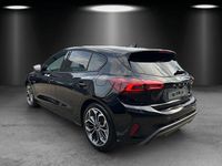 Gebraucht Ford Focus ST-Line X 116 PS (85 kW) 2026 Agate black Limousine