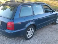 Gebraucht Audi A4 125 PS (91 kW) 1998 Blau Kombi
