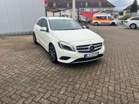 gebraucht Mercedes A180 (BlueEFFICIENCY) sport Bi-Xenon