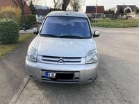 Gebraucht Citroën Berlingo 90 PS (66 kW) 2005 Silber Van / Kleinbus