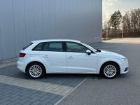 Gebraucht Audi A3 105 PS (77 kW) 2013 Weiß Limousine