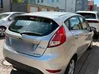Gebraucht Ford Fiesta 101 PS (74 kW) 2013 Silber Kleinwagen