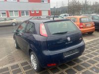 Gebraucht Fiat Punto 69 PS (50 kW) 2014 Blau Kleinwagen