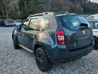 Gebraucht Dacia Duster 114 PS (83 kW) 2016 Grün SUV