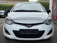 Gebraucht Hyundai i20 Edition 86 PS (63 kW) 2014 Weiß Kleinwagen
