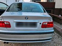 Gebraucht BMW 320 150 PS (110 kW) 2000 Silber Limousine