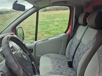 Gebraucht Opel Vivaro 134 PS (98 kW) 2006 Rot Van / Kleinbus
