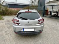 Gebraucht Renault Mégane III Dynamique 110 PS (80 kW) 2012 Grau Limousine