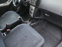 Gebraucht Toyota Yaris 69 PS (50 kW) 2007 Grau Kleinwagen