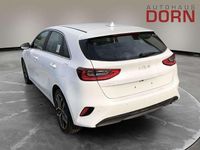 Neu Kia Ceed Spirit 140 PS (102 kW) 2025 Weiß Kleinwagen