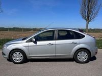 Gebraucht Ford Focus Style 125 PS (91 kW) 2009 Silber Limousine