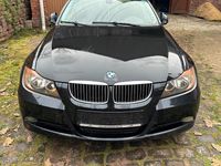 Gebraucht BMW 320 163 PS (119 kW) 2006 Schwarz Limousine