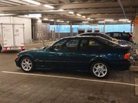 Gebraucht BMW 316 105 PS (77 kW) 1995 Grün Coupé