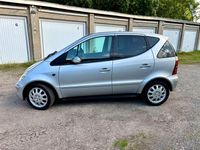 Gebraucht Mercedes A140 Elegance 82 PS (60 kW) 2004 Silber Van / Kleinbus