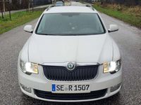 gebraucht Skoda Superb SuperbCombi 2.0 TDI Elegance