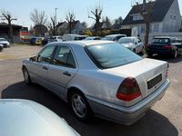 Gebraucht Mercedes C180 122 PS (89 kW) 2000 Silber Limousine
