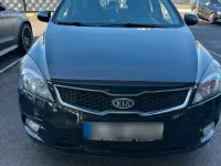Usata Kia Ceed 90 CV (66 kW) 2012 Nero Utilitaria