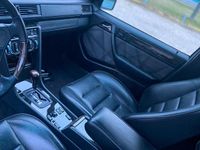 Gebraucht Mercedes E500 320 PS (235 kW) 1994 Silber Limousine