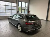 Gebraucht Audi A4 S-Line 204 PS (150 kW) 2023 Grau Kombi