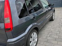 Gebraucht Ford Fusion 80 PS (58 kW) 2005 Grau Kleinwagen