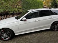 Gebraucht Mercedes E350 351 PS (258 kW) 2014 Weiß Kombi