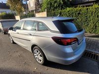 Gebraucht Opel Astra Edition 110 PS (80 kW) 2018 Silber Kombi