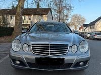 Gebraucht Mercedes E220 150 PS (110 kW) 2007 Grau Kombi