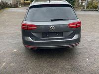 Gebraucht VW Passat Highline 239 PS (175 kW) 2015 Grau Kombi