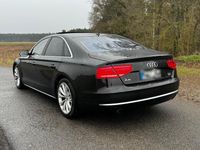 Usata Audi A8 350 CV (257 kW) 2012 Andere farben Berlina