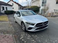Gebraucht Mercedes A200 163 PS (119 kW) 2023 Silber Limousine