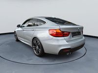 Gebraucht BMW 330 M Sport 258 PS (189 kW) 2016 Silber Limousine