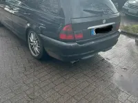 Gebraucht BMW 325 192 PS (141 kW) 2001 Schwarz Kombi
